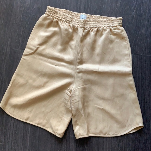 Aritzia Le Fou Funk Shorts - Picture 2 of 4